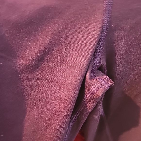 Cuddl Duds Plum Fleece Lined Long Sleeve Top and Leggings Set Size Medium New - Picture 6 of 7